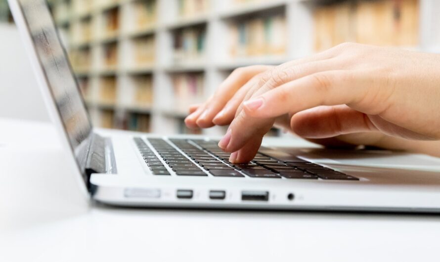 Customer relations and digitalization: how to succeed in this challenge?