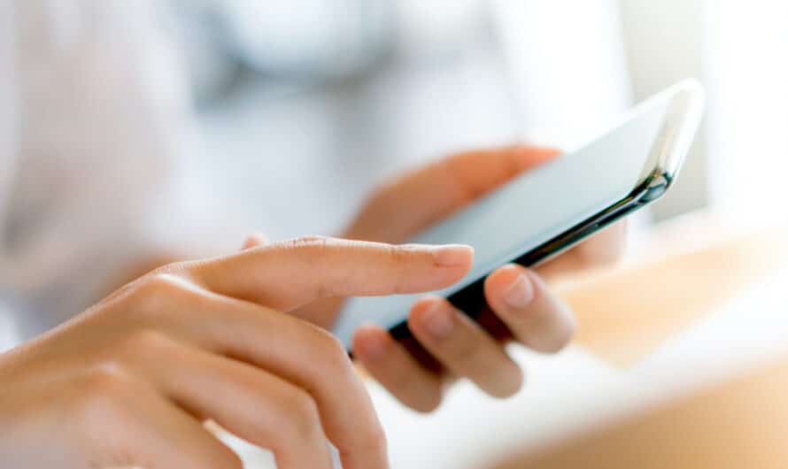 What are the benefits of Chatbots for consumers?